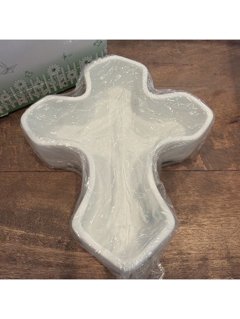 2002 Avon Gift Collection Porcelain Cross Keepsake Trinket Jewelry Box - Picture 3 of 6